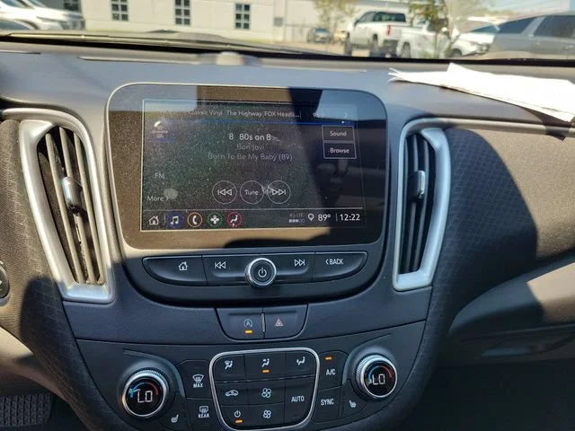 2025 Chevrolet Malibu 1LT - Photo 32