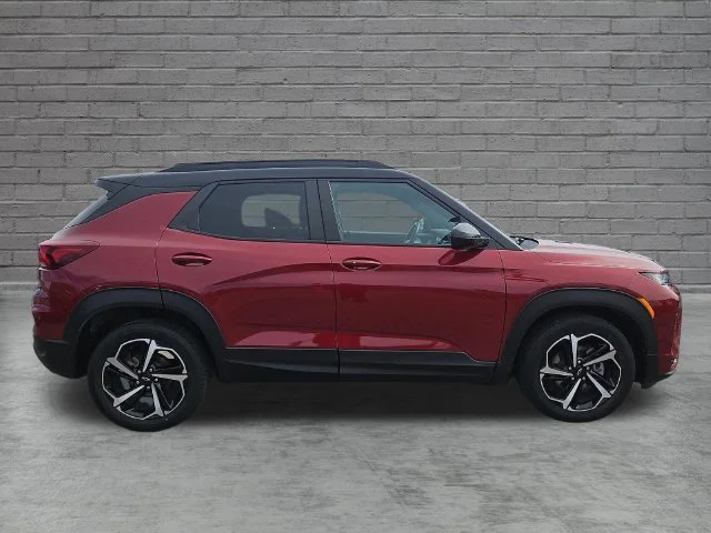 Used 2023 CRIMSON METALLIC Chevrolet RS image 7