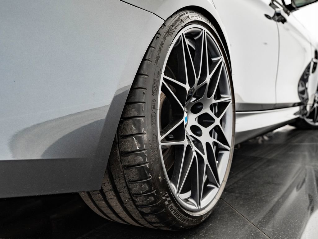 Used 2018 Mineral Gray Metallic BMW  image 49