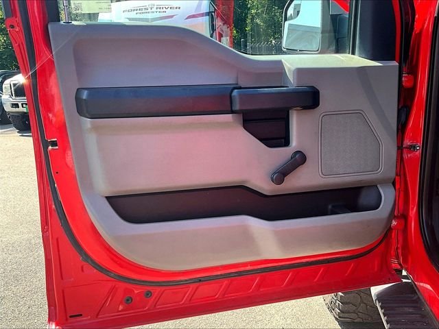 Used 2018 Red Ford XL image 18