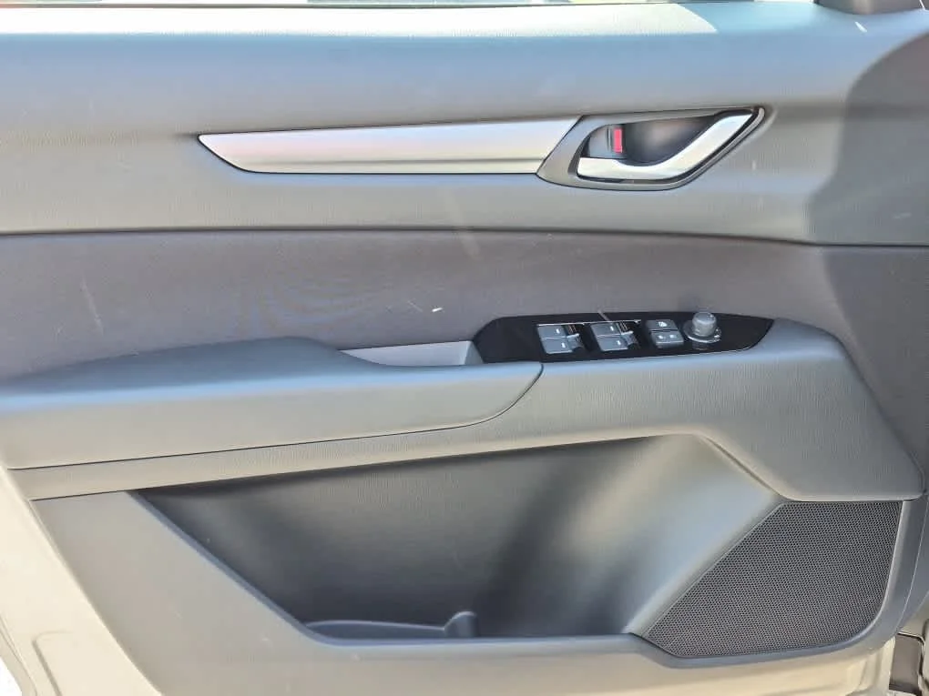Certified Used 2025 Platinum Quartz Metallic Mazda 2.5 S image 9