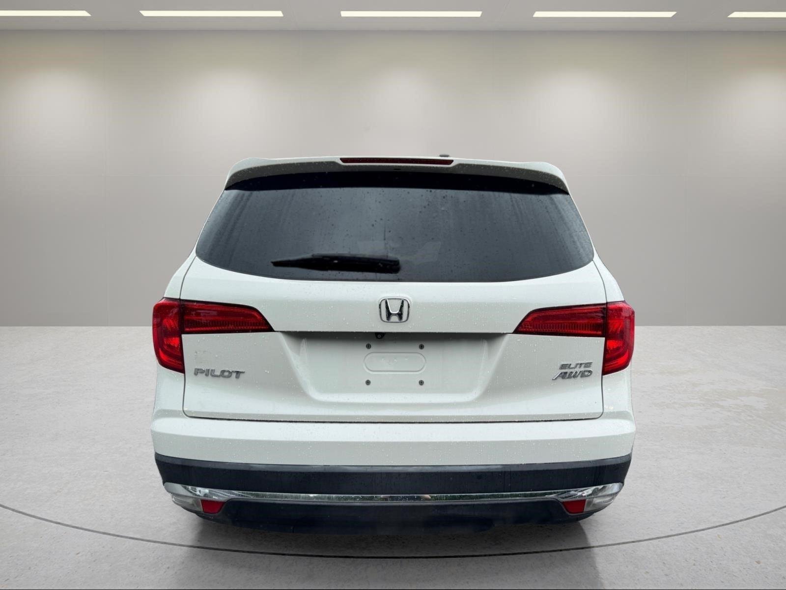2017 Honda Pilot Elite - Photo 6