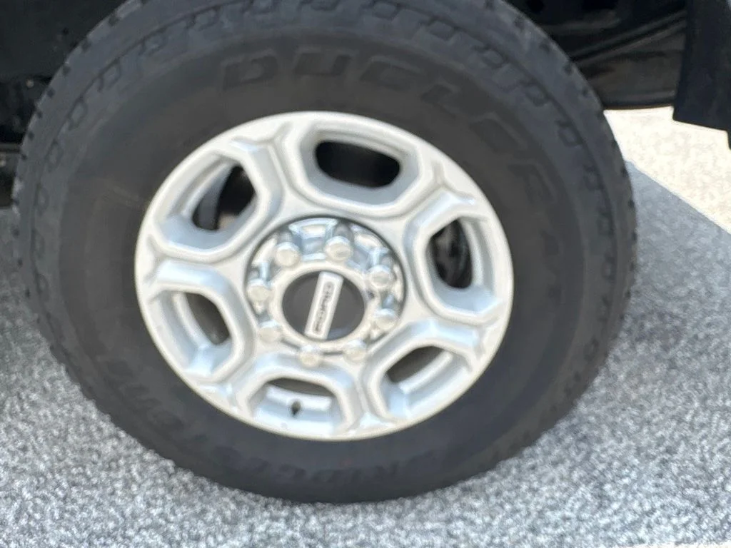 Used 2025 White Ford XLT image 14