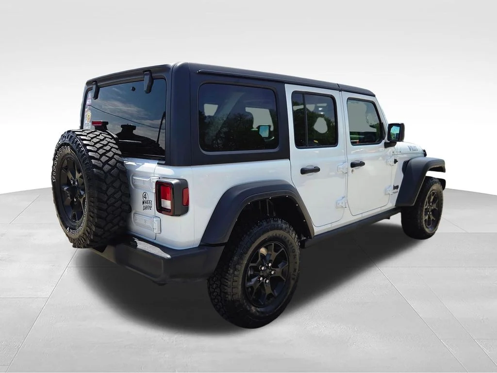 Used 2022 White Jeep Unlimited Willys image 7
