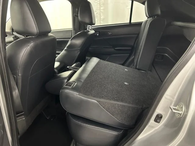 Used 2023 Silver Mitsubishi SEL image 21