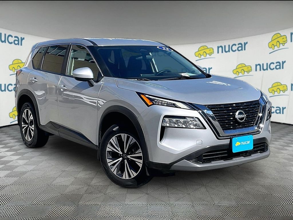 Used 2023 Silver Nissan SV image 1
