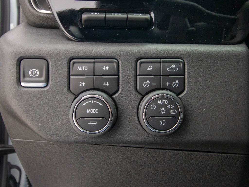 2025 Chevrolet Silverado 1500 ZR2 - Photo 27
