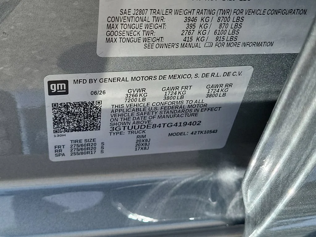 New 2026 Sterling Metallic GMC SLT image 26