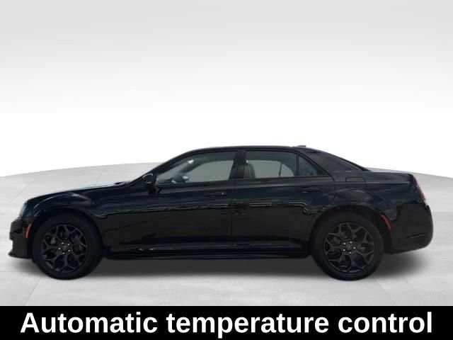 Used 2023 Black Chrysler Touring image 10