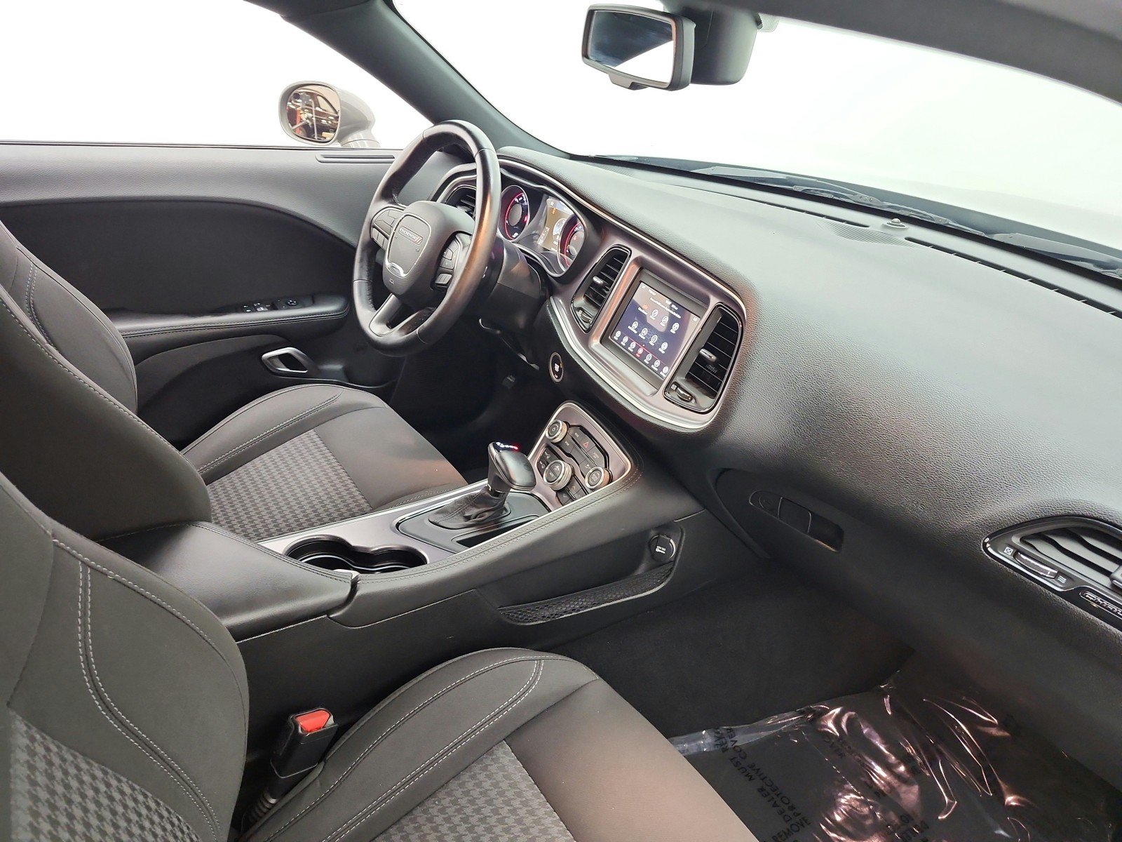 Used 2019 Destroyer Gray Clearcoat Dodge SXT RWD image 17