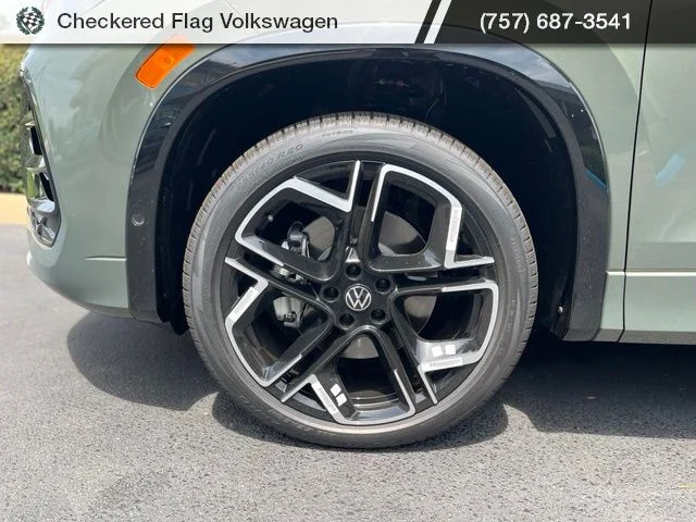 New 2026 Green Volkswagen 2.0T SEL R-Line Turbo image 5