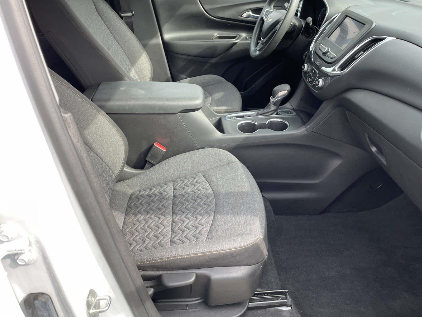 Used 2022 Summit White Chevrolet LT image 20