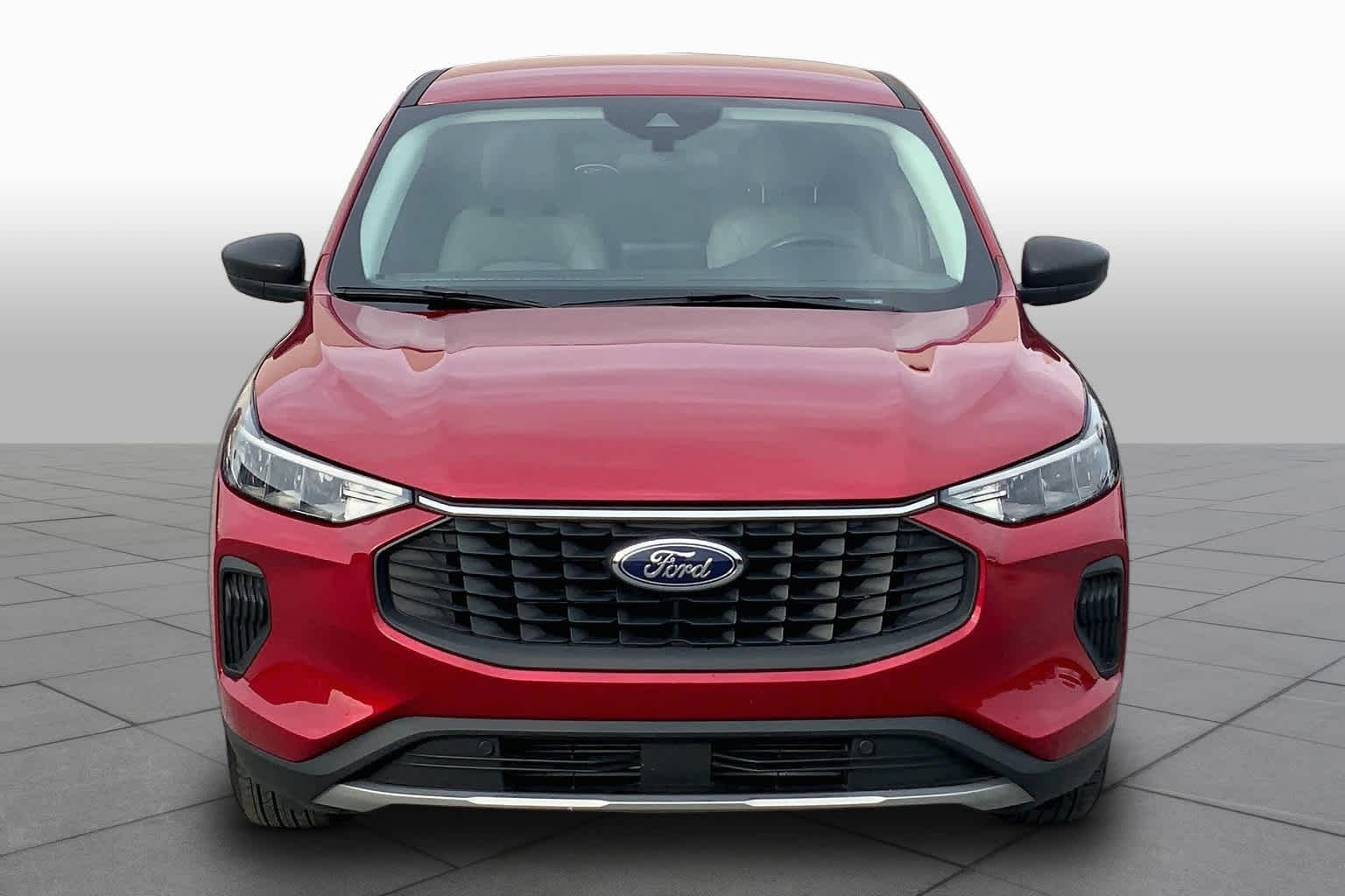 Used 2023 Rapid Red Metallic Tinted Clearcoat Ford Active image 4