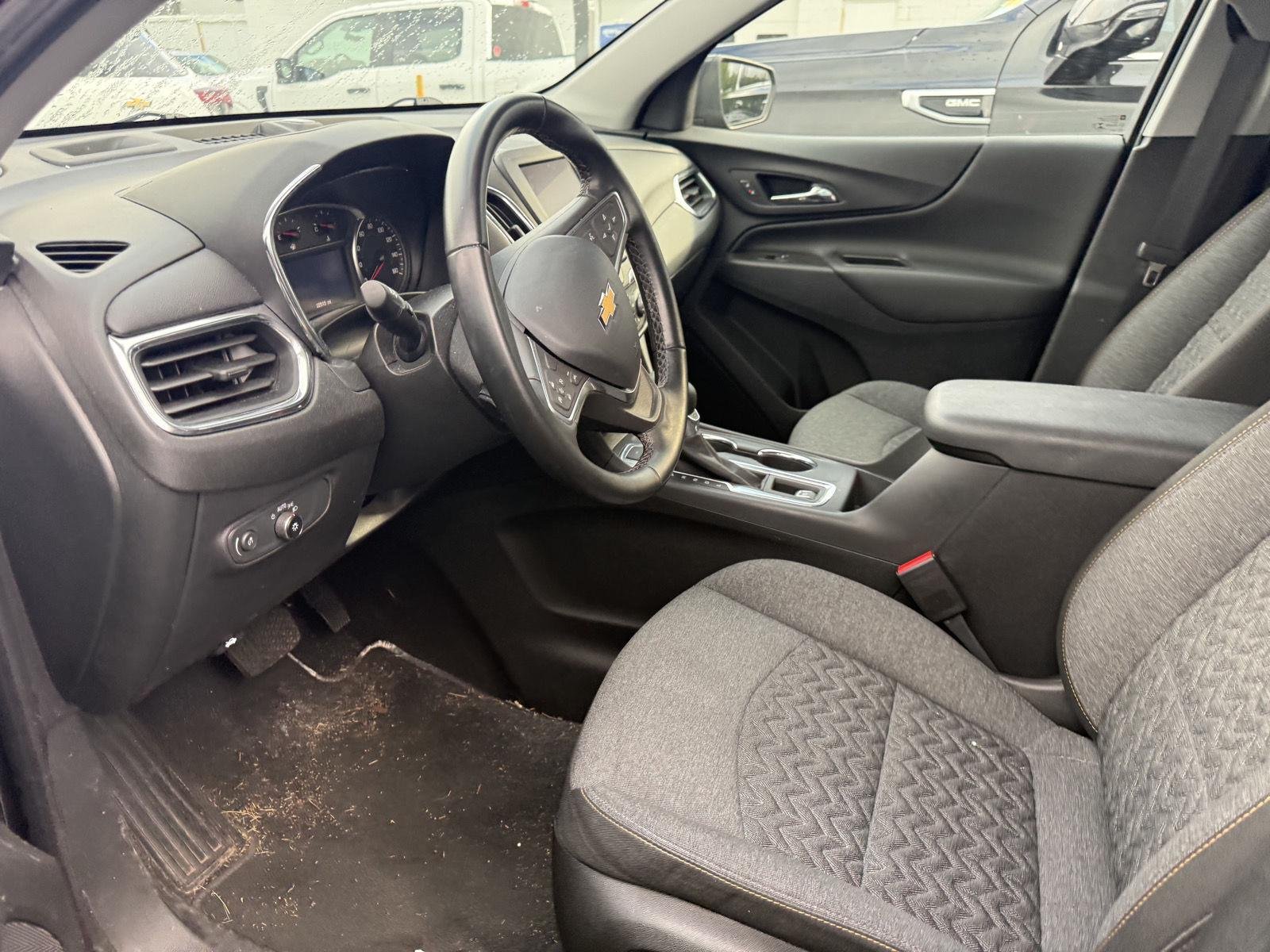 Used 2023 Iron Gray Metallic Chevrolet LT image 4
