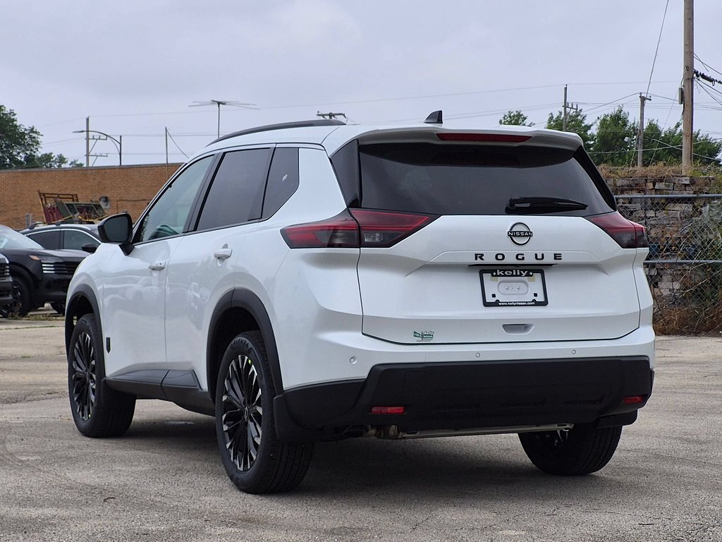 New 2026 Everest White Pearl TriCoat Nissan Dark Armor™ image 3