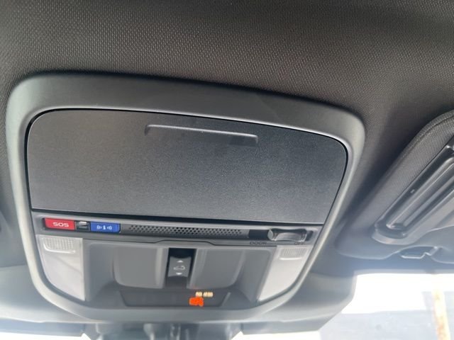 2025 Subaru Forester Touring - Photo 14