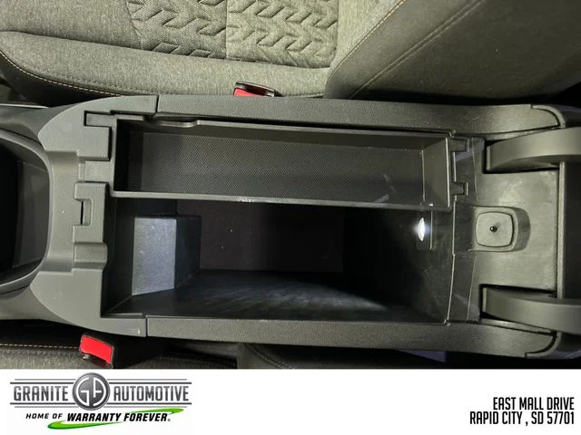 Used 2024 White Chevrolet LT image 25