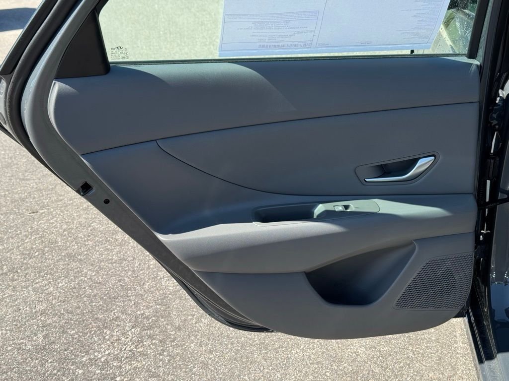 2026 Hyundai Elantra SEL Sport - Photo 16