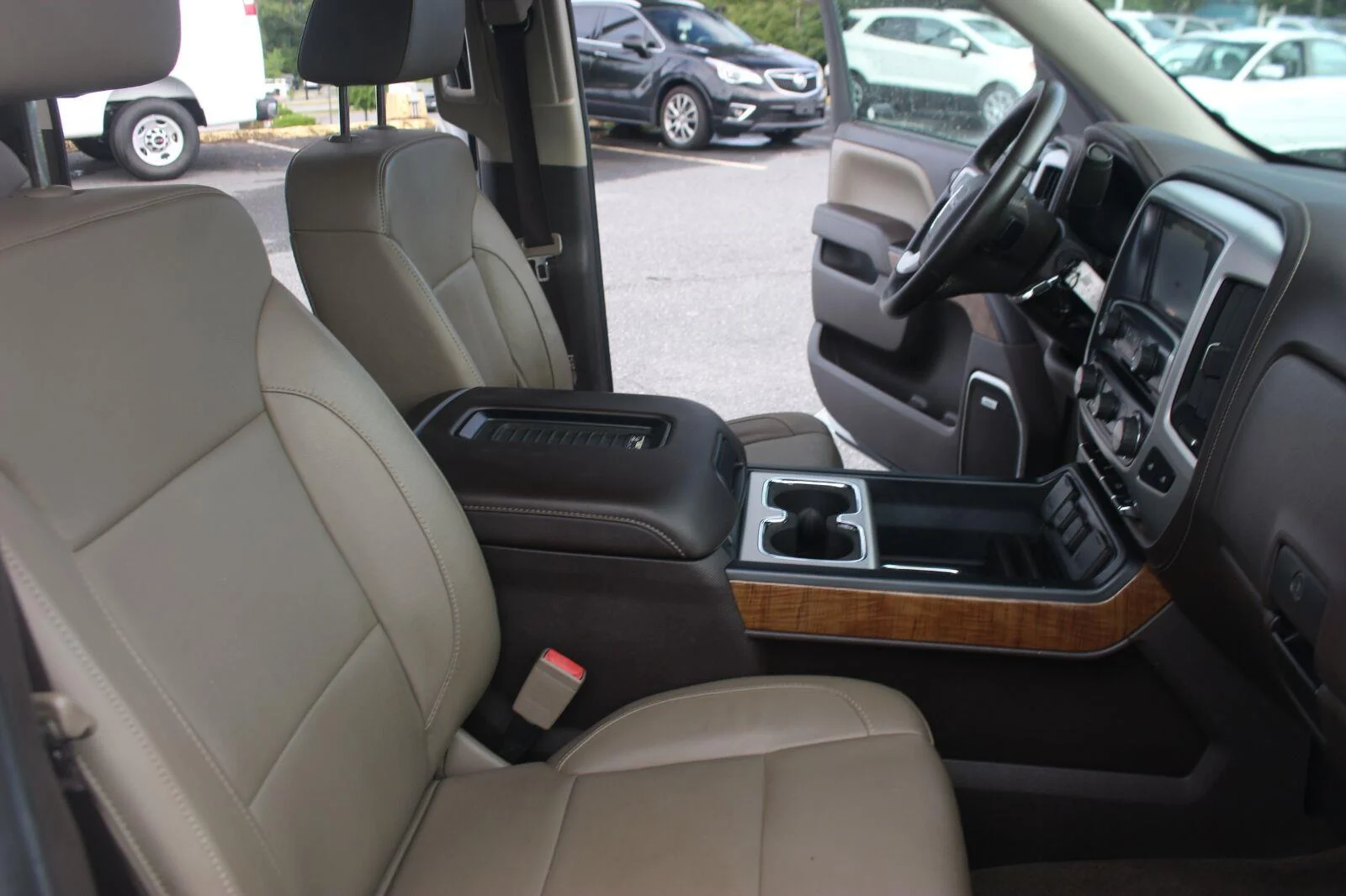 Used 2017 SUMMIT WHITE GMC SLT image 35