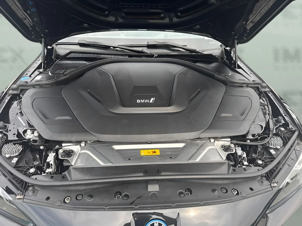 Used 2023 Black BMW eDrive35 image 21