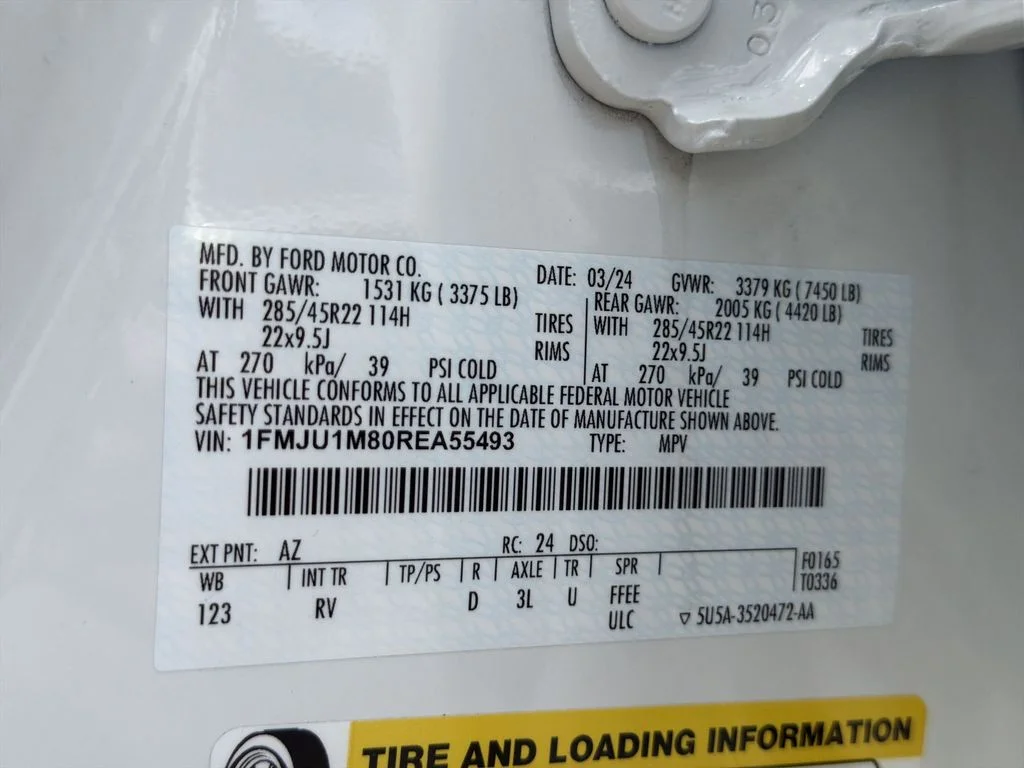 Used 2024 White Ford Platinum image 41