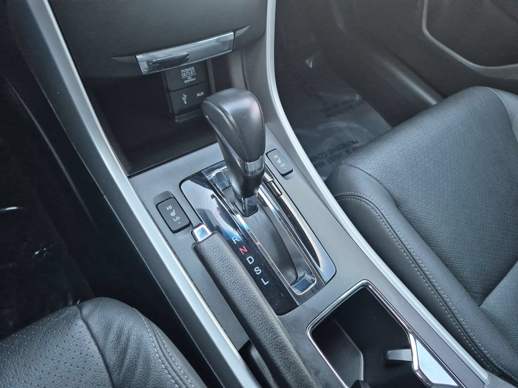 Used 2013 Crystal Black Pearl Honda EX-L Sedan image 22