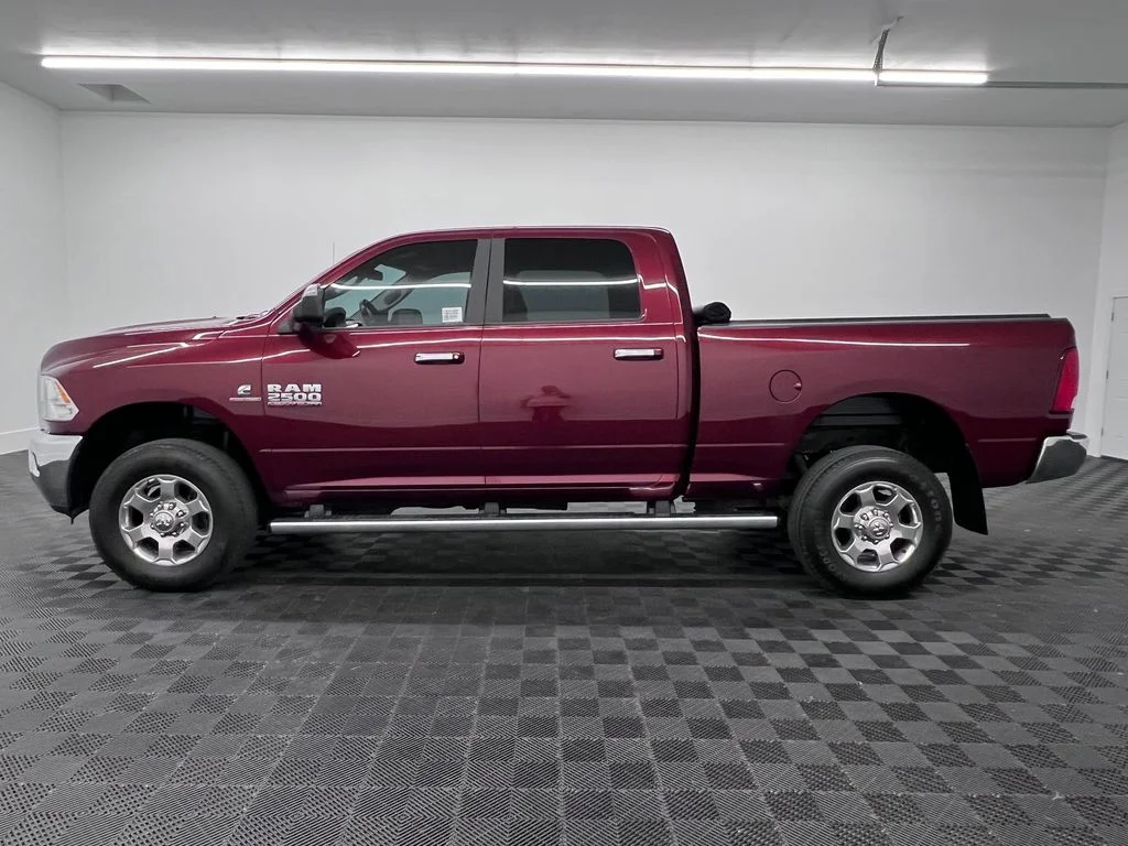 Used 2018 Delmonico Red Pearlcoat Ram Big Horn image 2