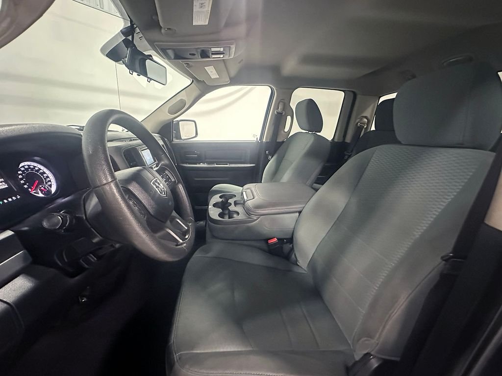 Used 2017 Gray Ram Express image 3