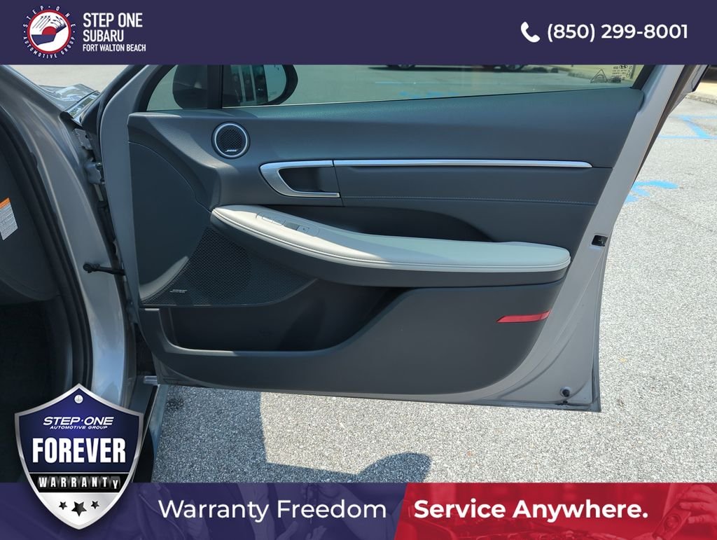 Used 2023 Silver Hyundai Limited image 34