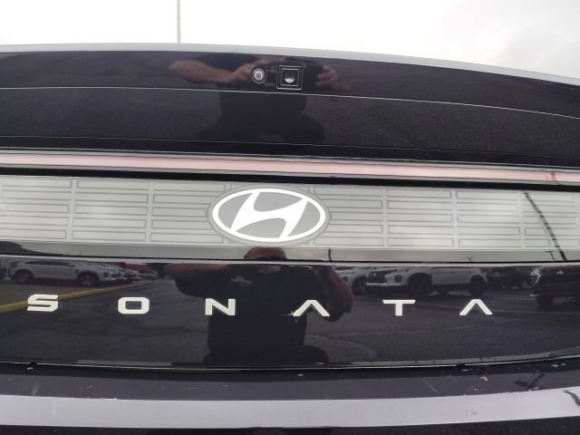 Used 2025 Blue Hyundai SEL image 26