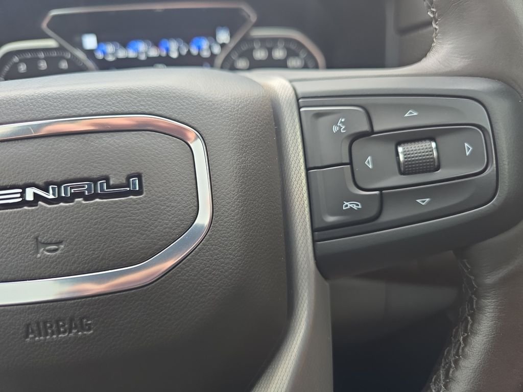 Used 2021 Blue GMC Denali image 22