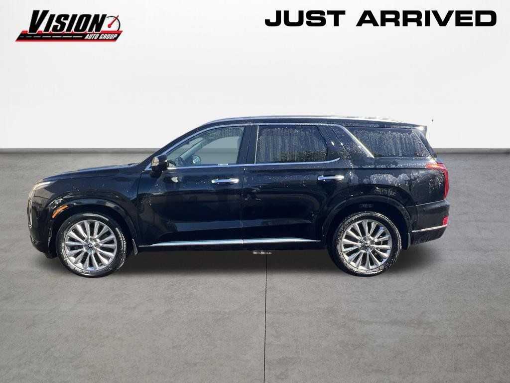 Used 2020 Black Hyundai Limited image 3