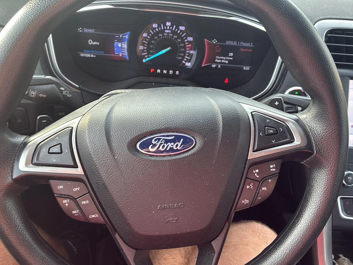 Used 2020 Magnetic Ford SE image 9