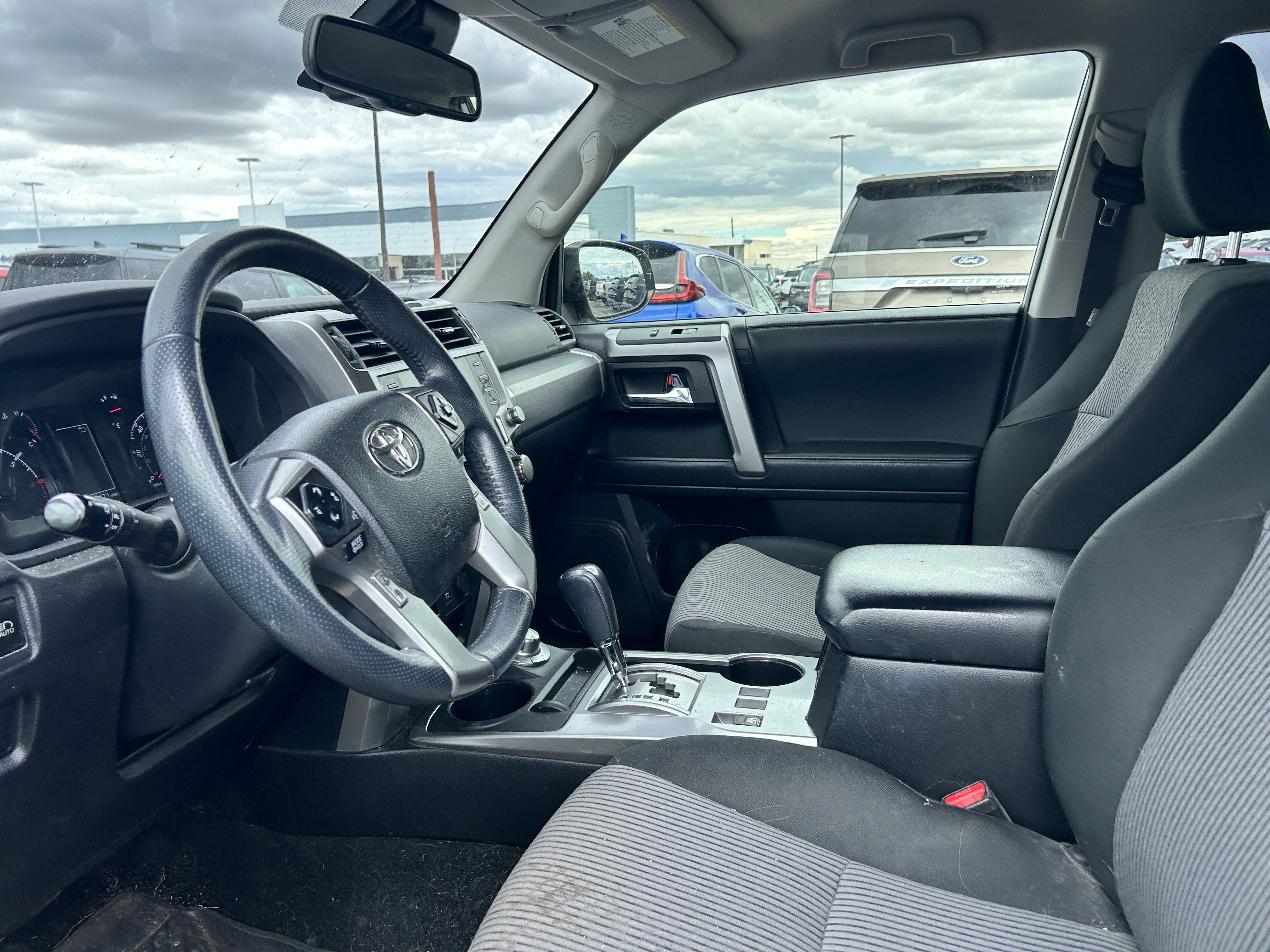 Used 2021 Classic Silver Metallic Toyota SR5 image 9