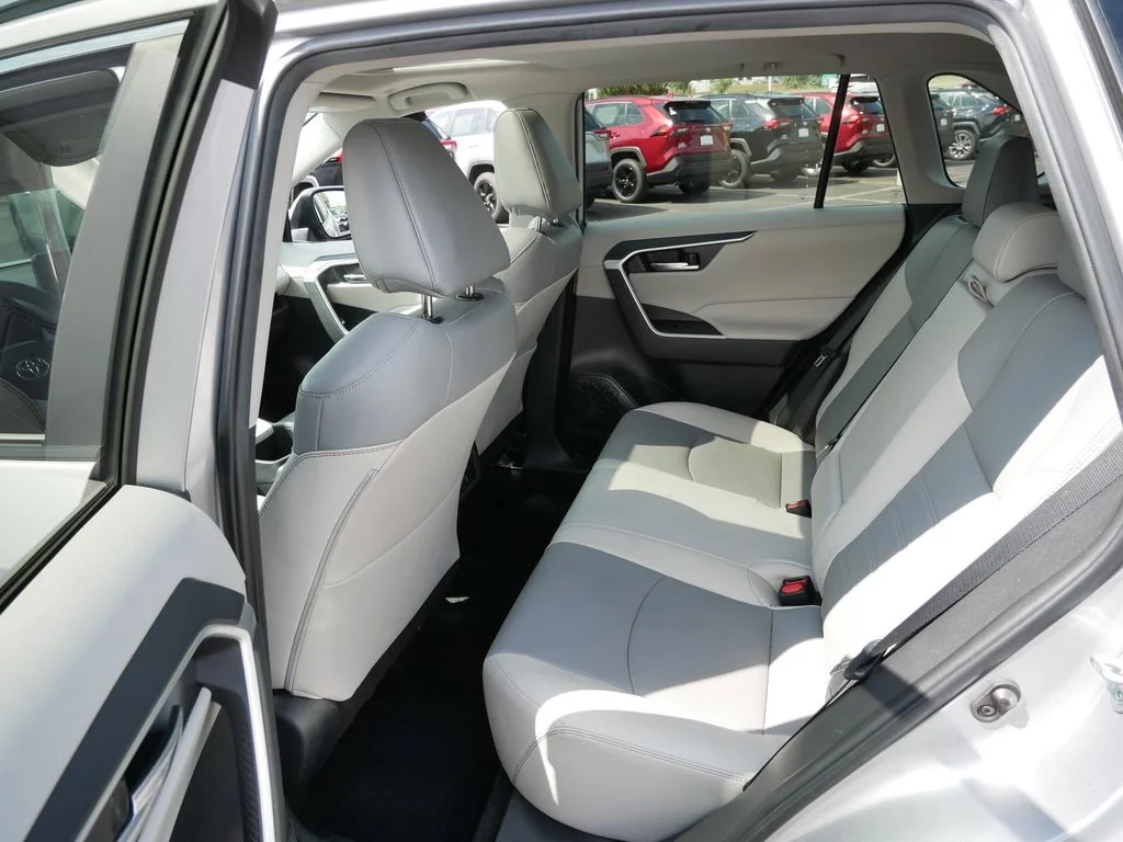 Used 2023 Silver Toyota XLE Premium image 11