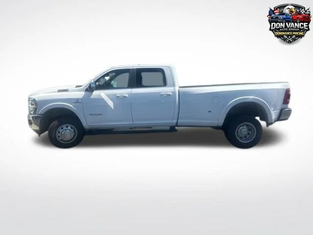 2021 RAM 3500 Laramie 4X4 Crew Cab LWB's photo