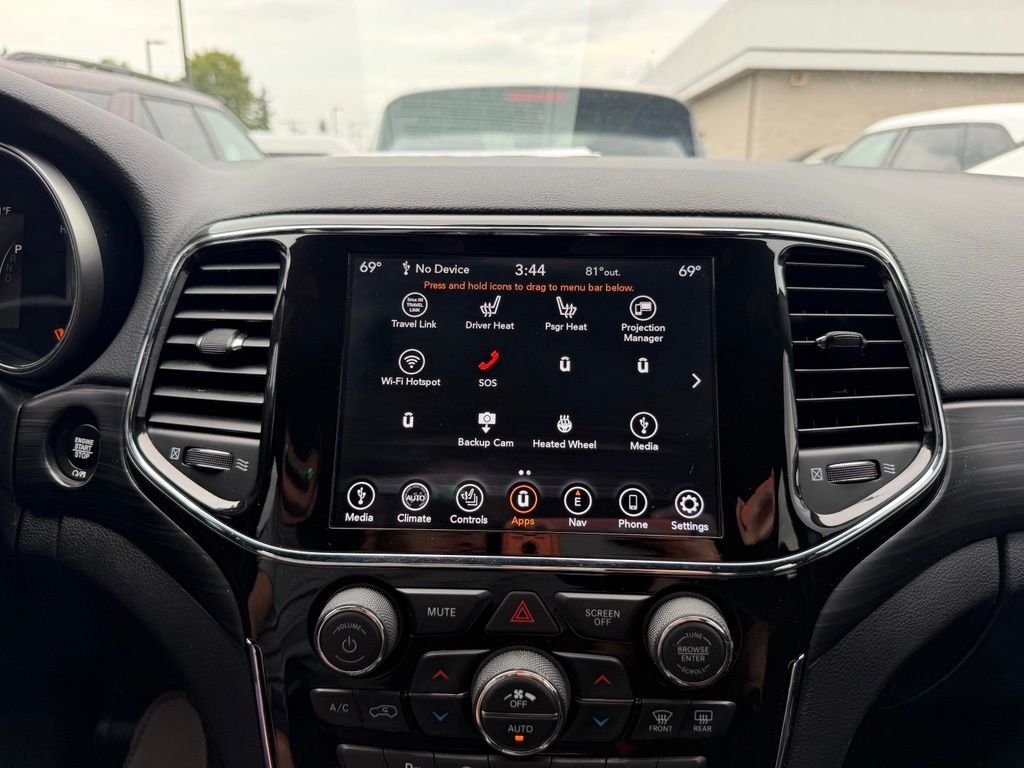 Used 2021 White Jeep Laredo X image 14