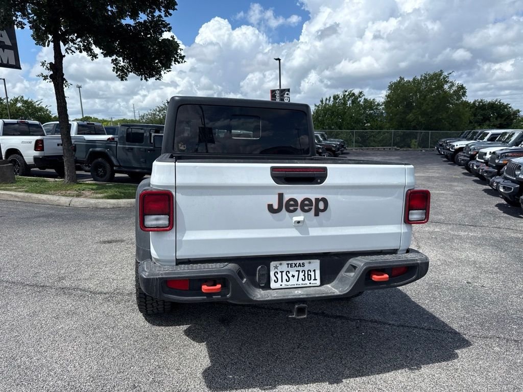 Used 2023 White Jeep Mojave image 13