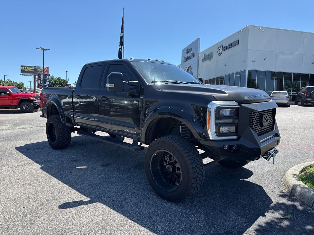 2023 Ford F-250 Lariat 4x4 Crew Cab 8' Box's photo