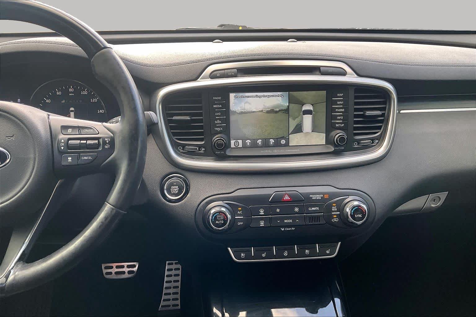 Used 2016 Titanium Silver Kia SXL image 7