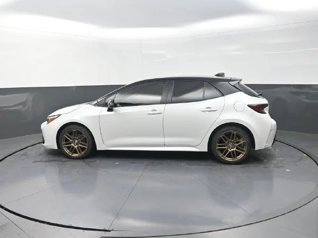 Used 2025 Beige Toyota Nightshade image 4