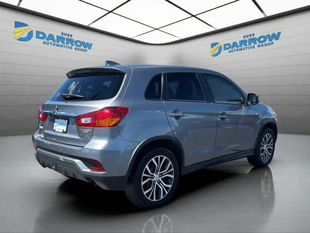 Used 2018 Gray Mitsubishi  image 5
