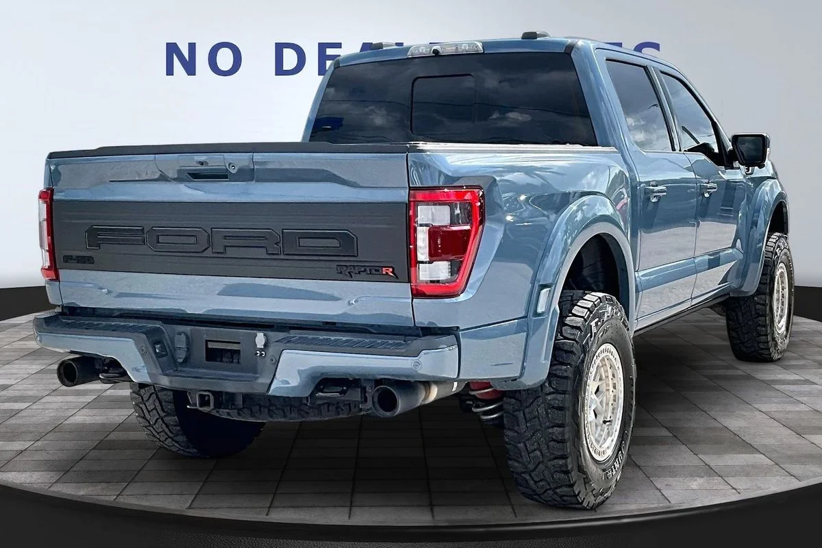 Used 2023  Ford Raptor image 6