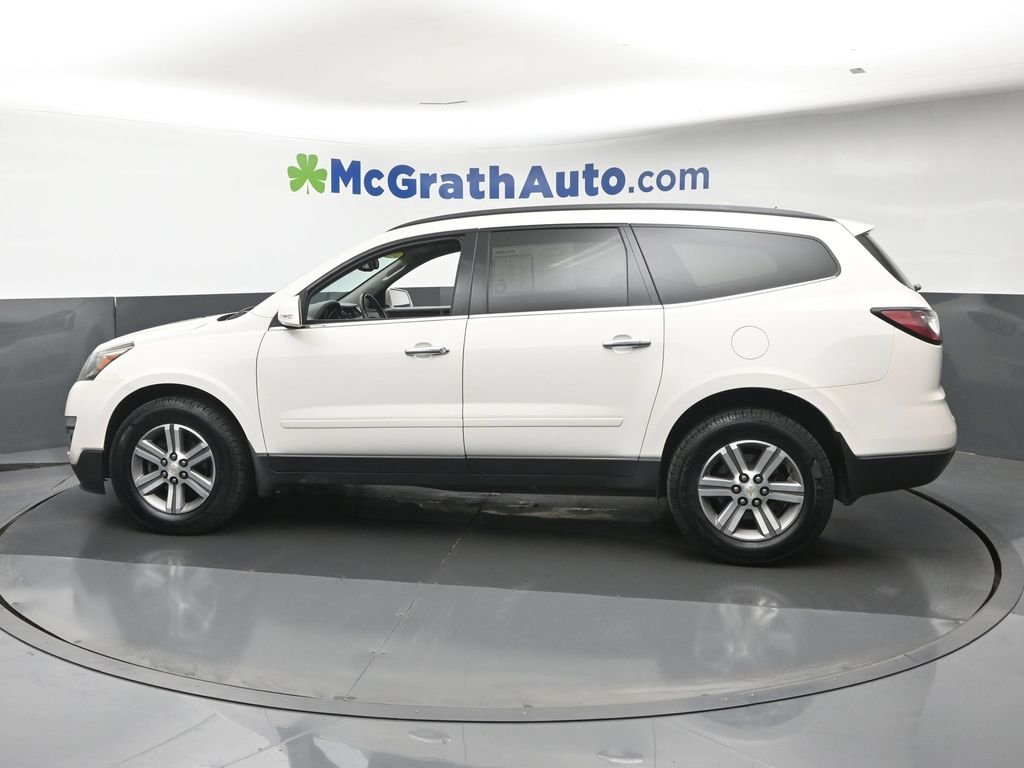 Used 2015 White Chevrolet 2LT image 25