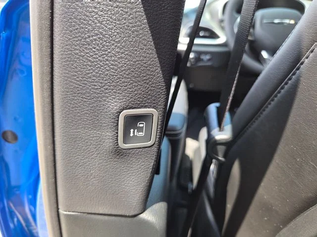 Used 2026 Blue Chrysler Select image 10