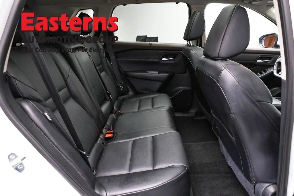 Used 2023 White Nissan SV image 24