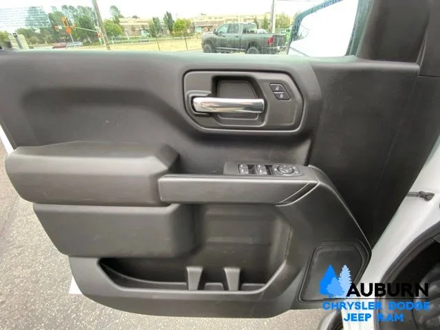 Used 2024 White GMC Pro image 33