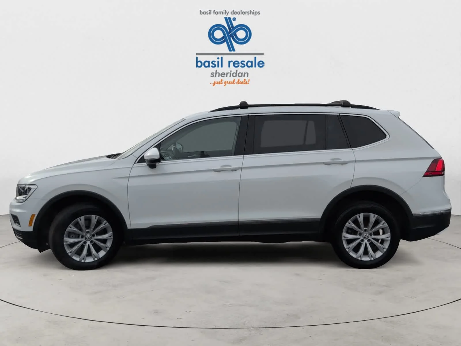 2018 Volkswagen Tiguan SE - Photo 6