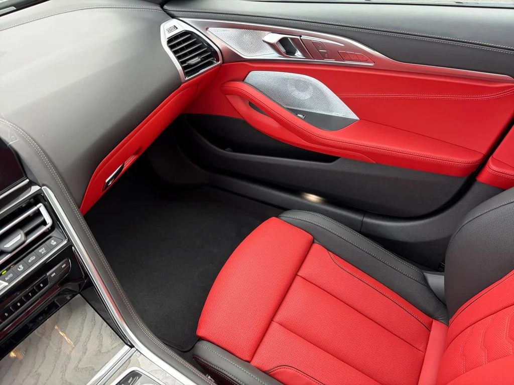 2026 BMW 8 Series 840i - Photo 20