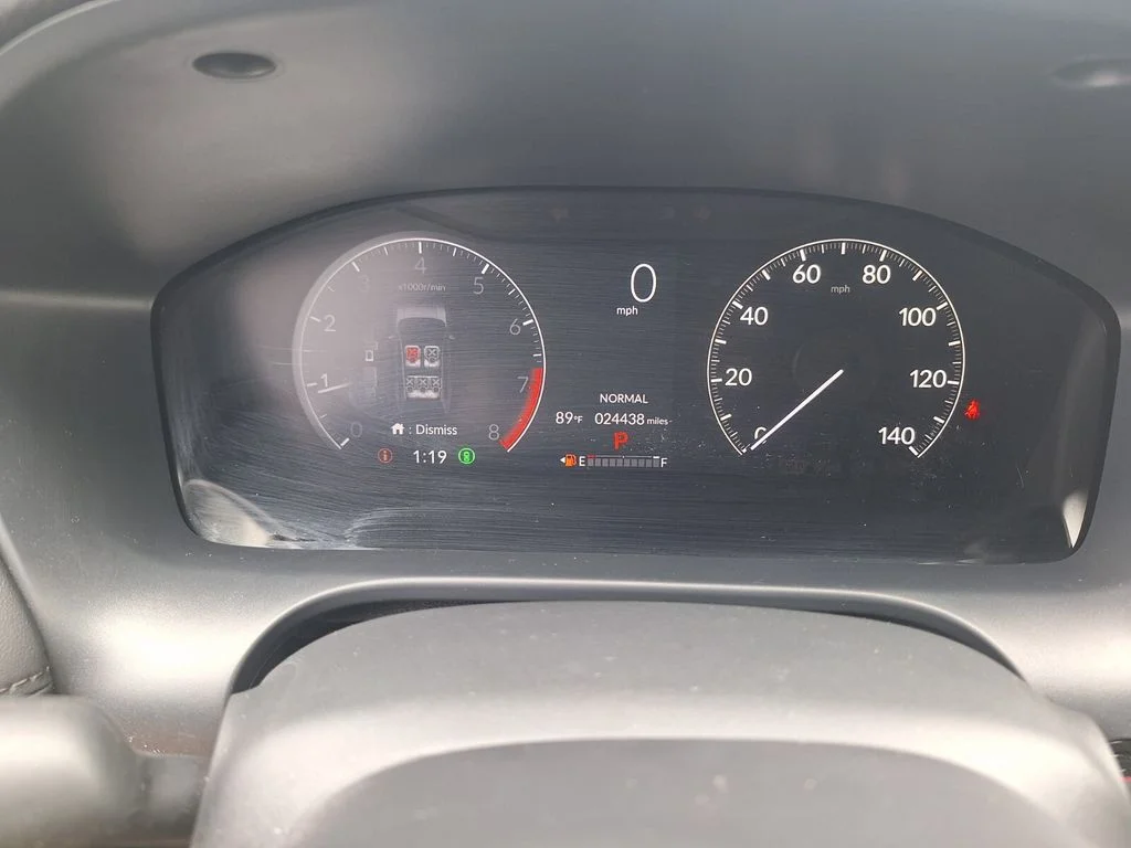 Used 2025 Black Honda LX image 13